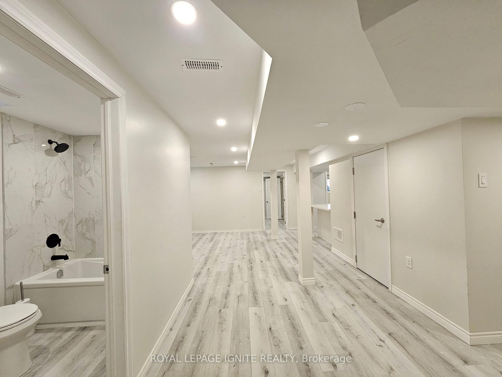 669 Sweetwater Crescent, Unit Bsmt - Photo 3