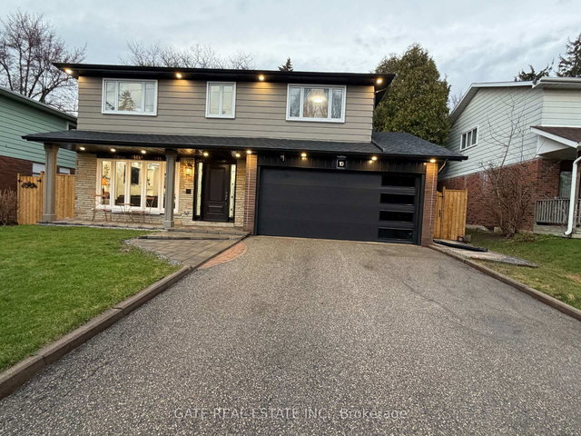 10 Thorny Brae Drive