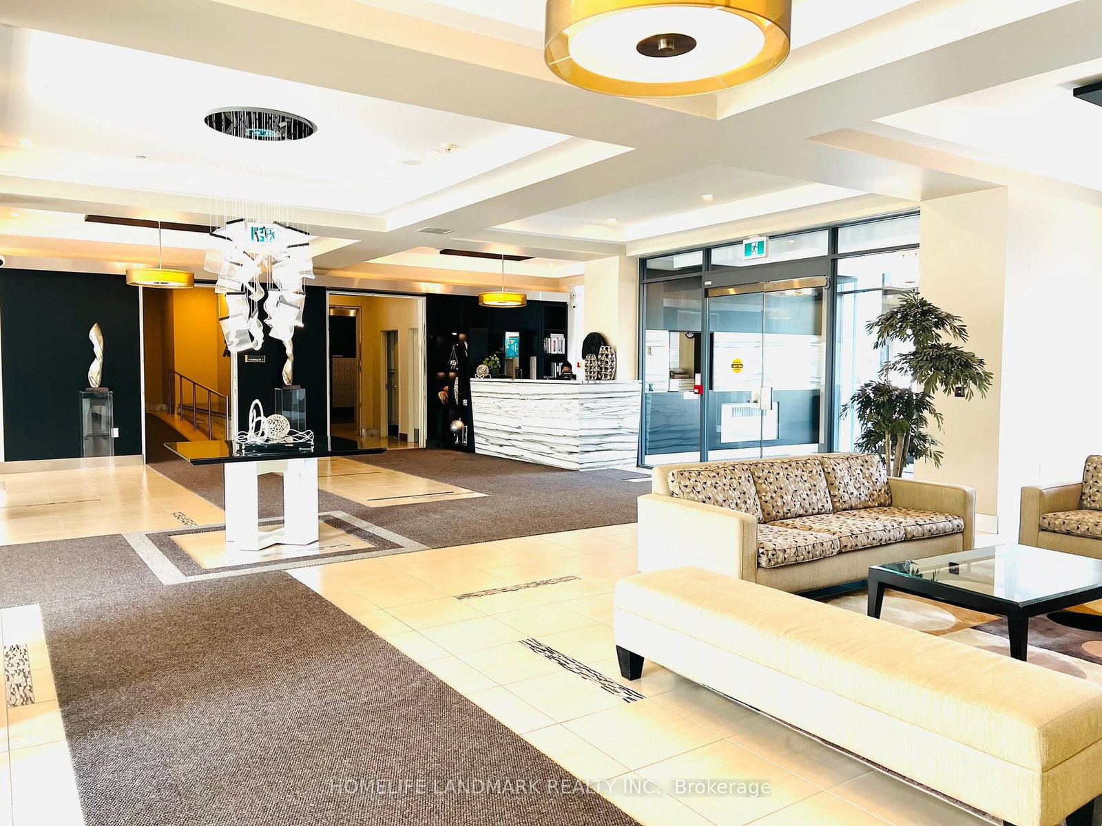 75 South Town Centre Boulevard, Unit 1601 - Photo 20