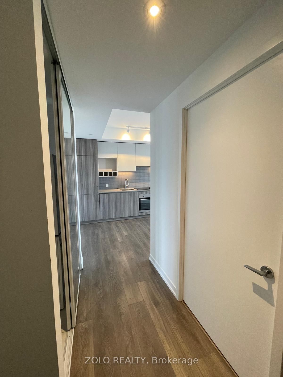 898 Portage Parkway, Unit 4611 - Photo 3