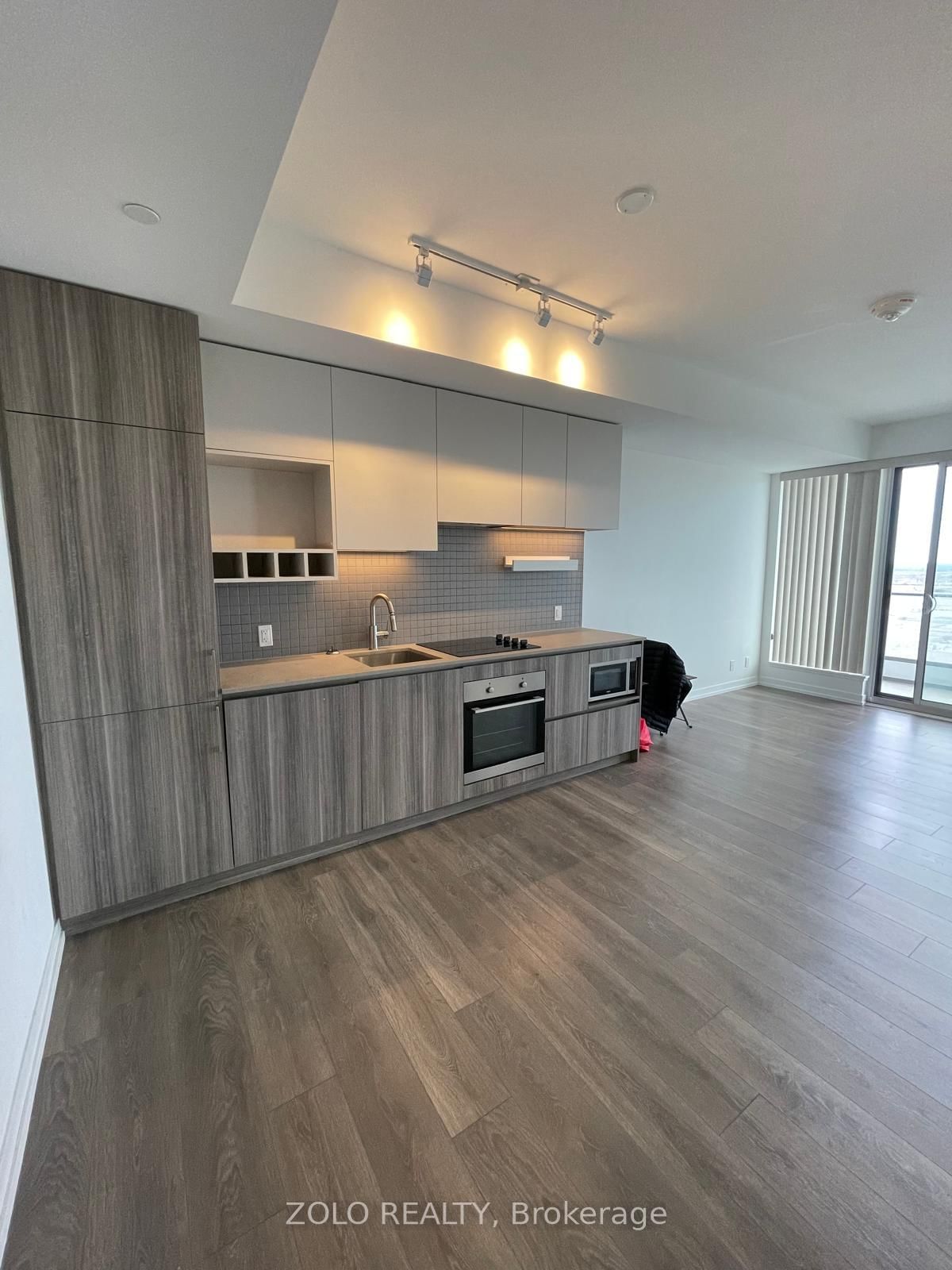 898 Portage Parkway, Unit 4611 - Photo 4