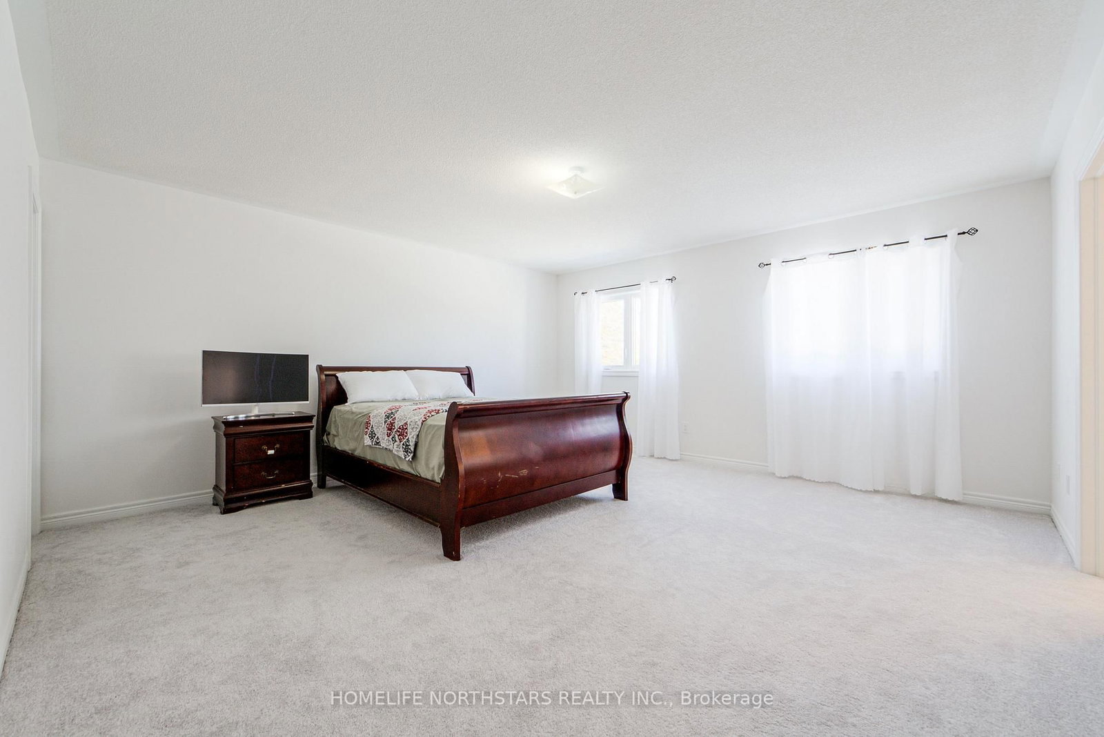 7 Wakefield Boulevard - Photo 18