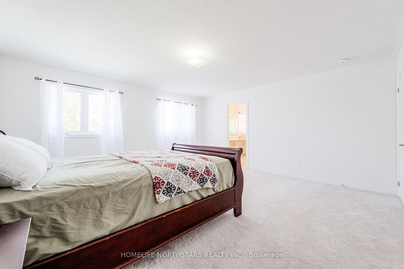 7 Wakefield Boulevard - Photo 19