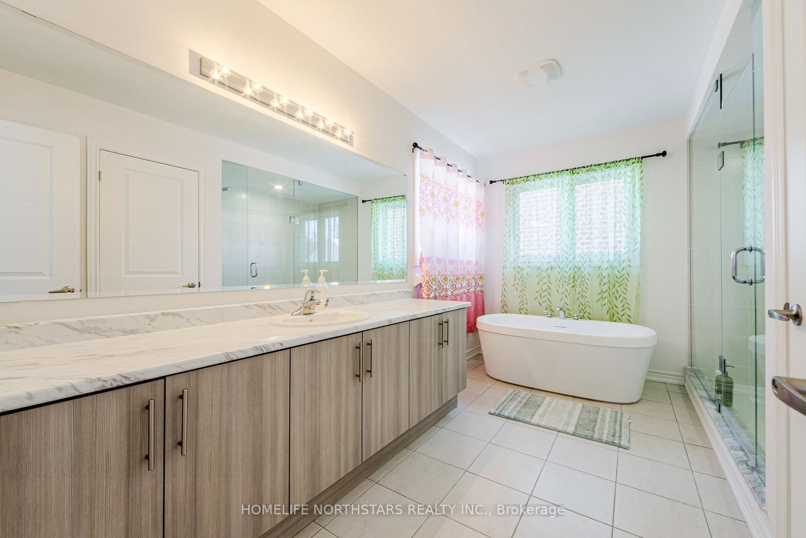 7 Wakefield Boulevard - Photo 21