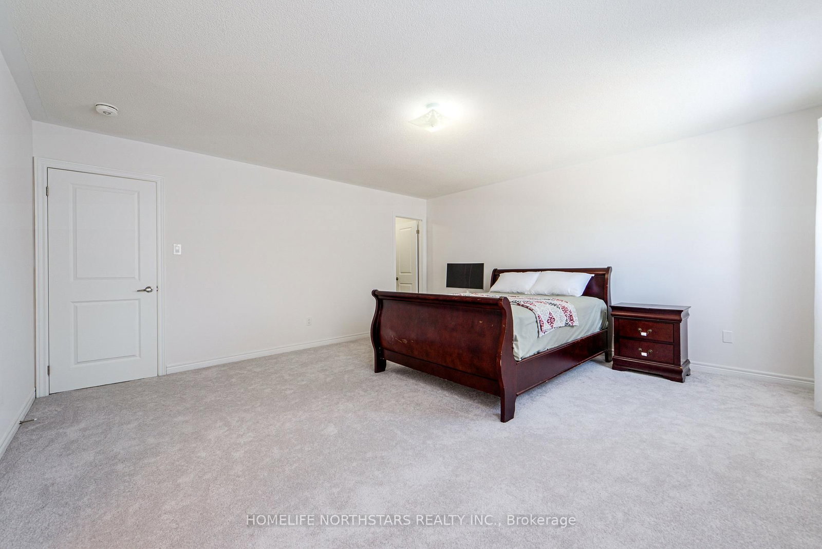7 Wakefield Boulevard - Photo 23