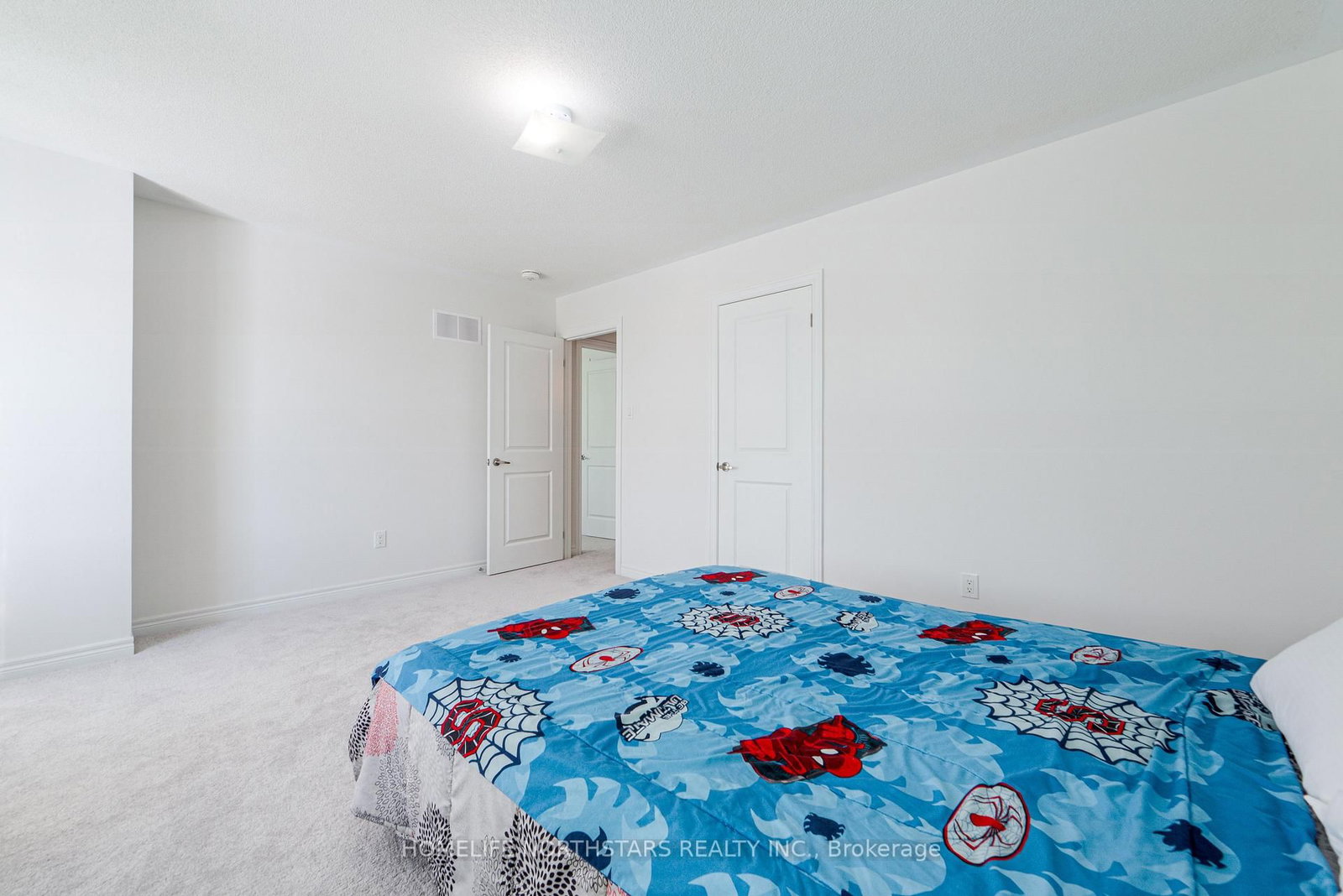 7 Wakefield Boulevard - Photo 25