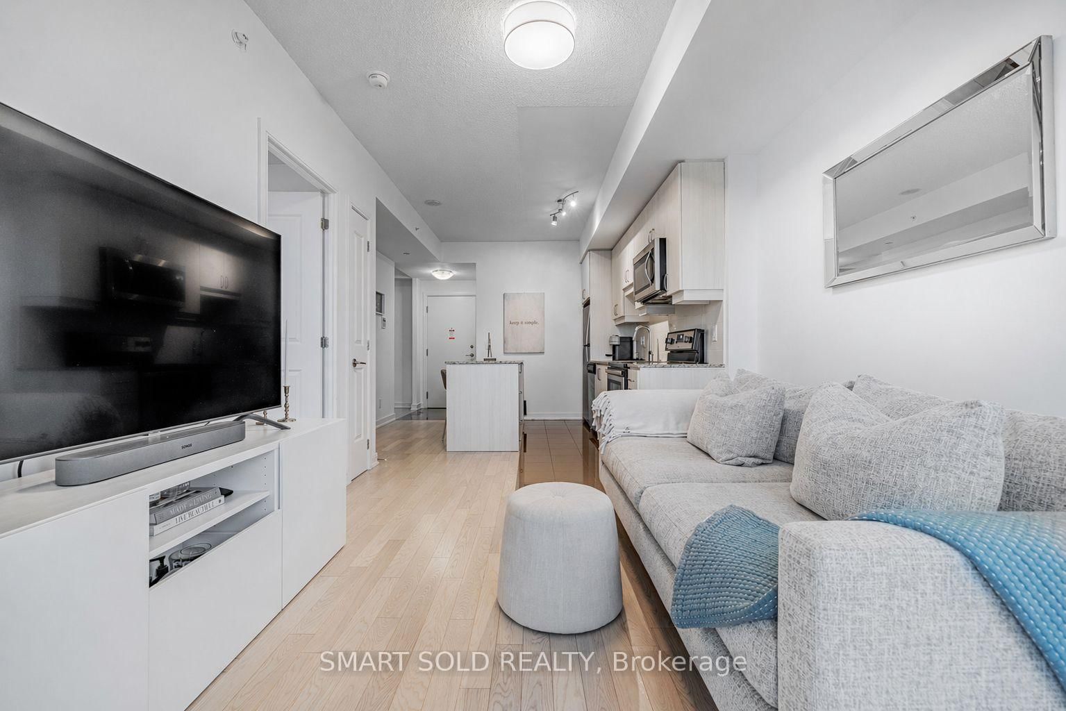 9199 Yonge Street, Unit SE403 - Photo 5