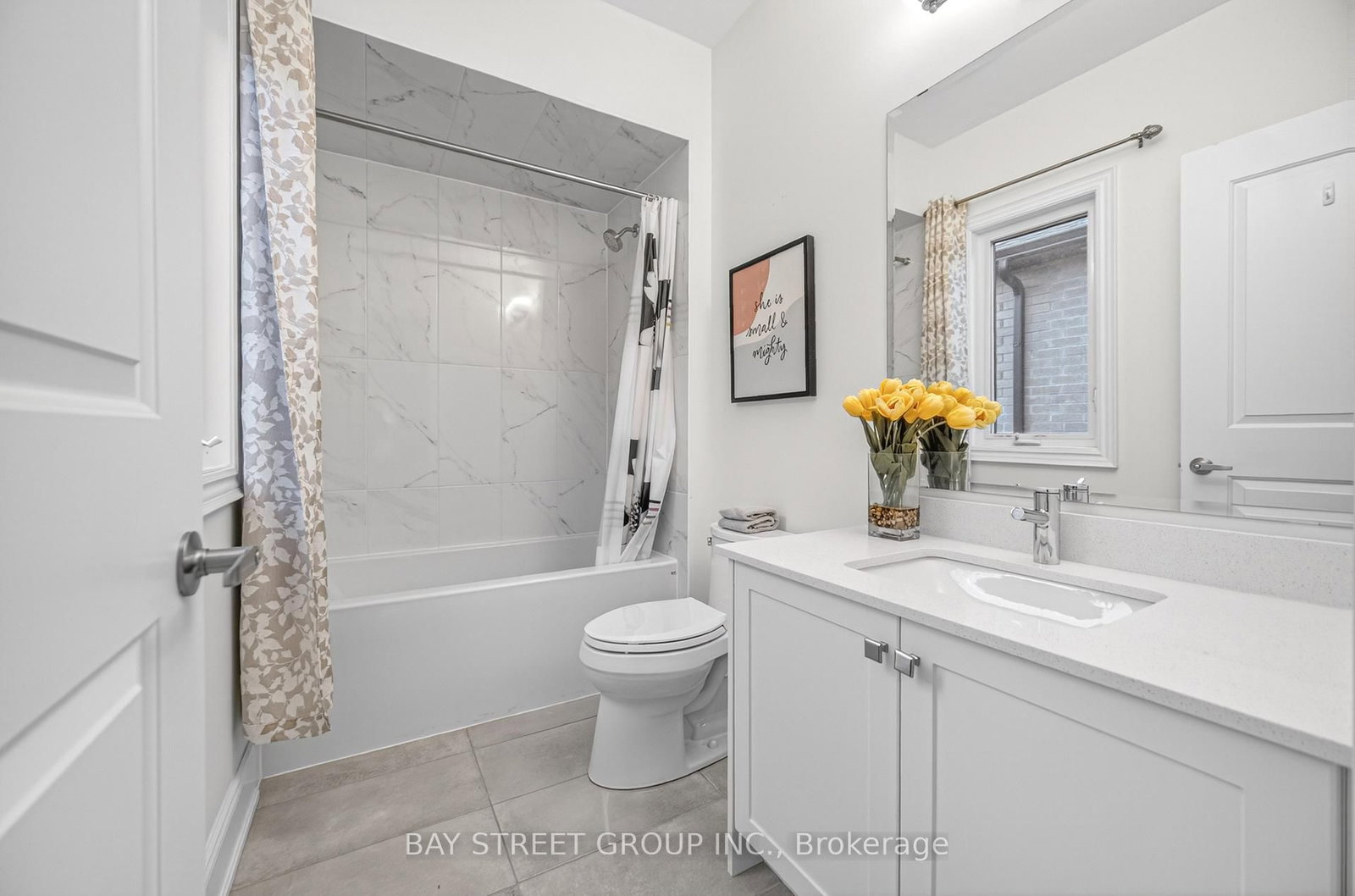 Detached House for sale at 40 Meteorite Street, Richmond Hill, Ontario, L4C 4L9 - Observatory - MLS: N13023354