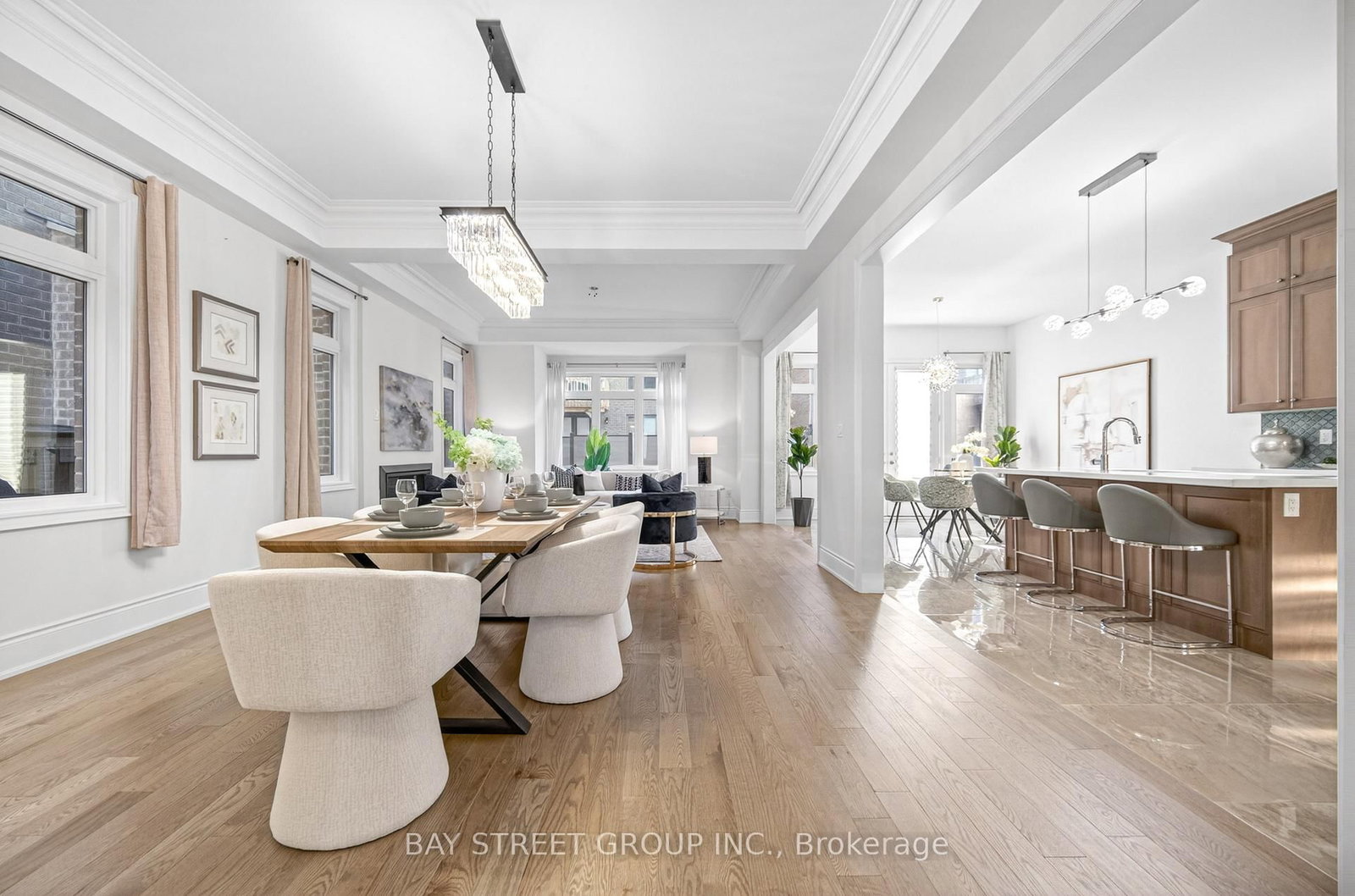 Detached House for sale at 40 Meteorite Street, Richmond Hill, Ontario, L4C 4L9 - Observatory - MLS: N13023354