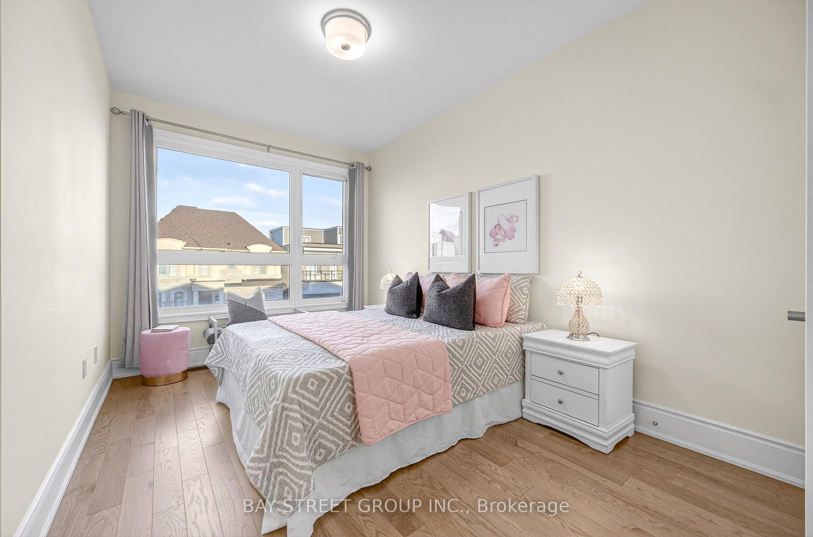 Detached House for sale at 40 Meteorite Street, Richmond Hill, Ontario, L4C 4L9 - Observatory - MLS: N13023354