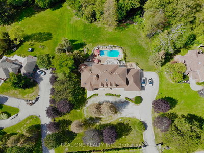 12 Jarvis Ave | Aurora | Image