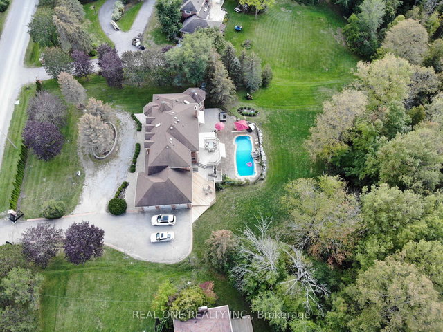 12 Jarvis Avenue