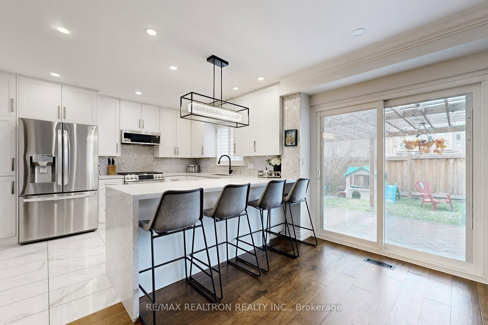 Detached House for sale at 147 Mcmorran Crescent, Vaughan, Ontario, L4J 2T4 - Brownridge - MLS: N13023484