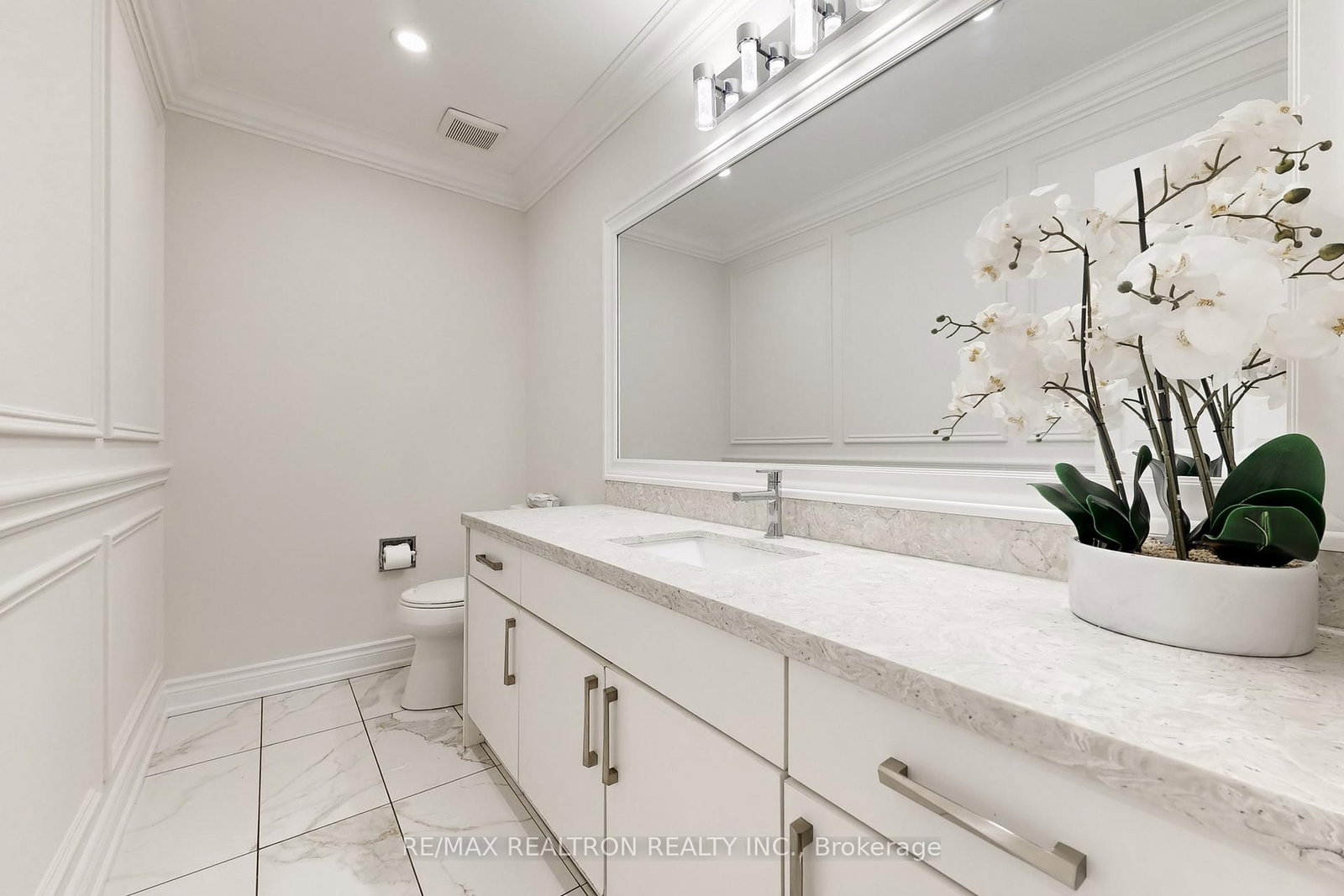 Detached House for sale at 147 Mcmorran Crescent, Vaughan, Ontario, L4J 2T4 - Brownridge - MLS: N13023484