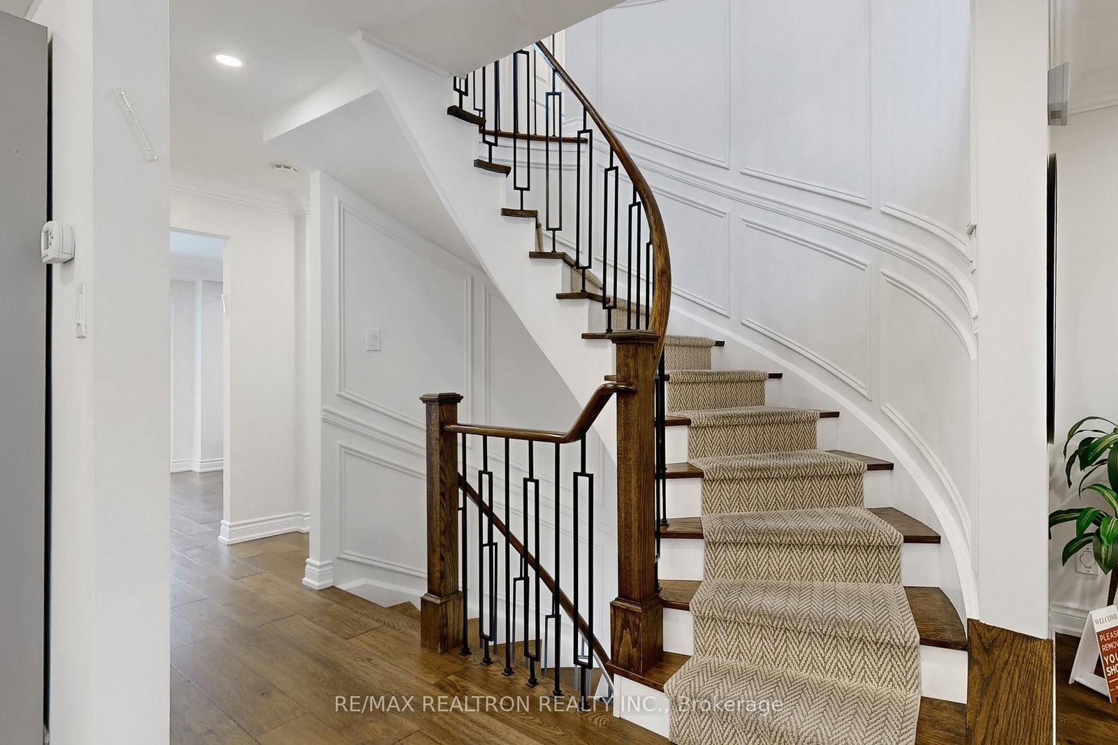 Detached House for sale at 147 Mcmorran Crescent, Vaughan, Ontario, L4J 2T4 - Brownridge - MLS: N13023484