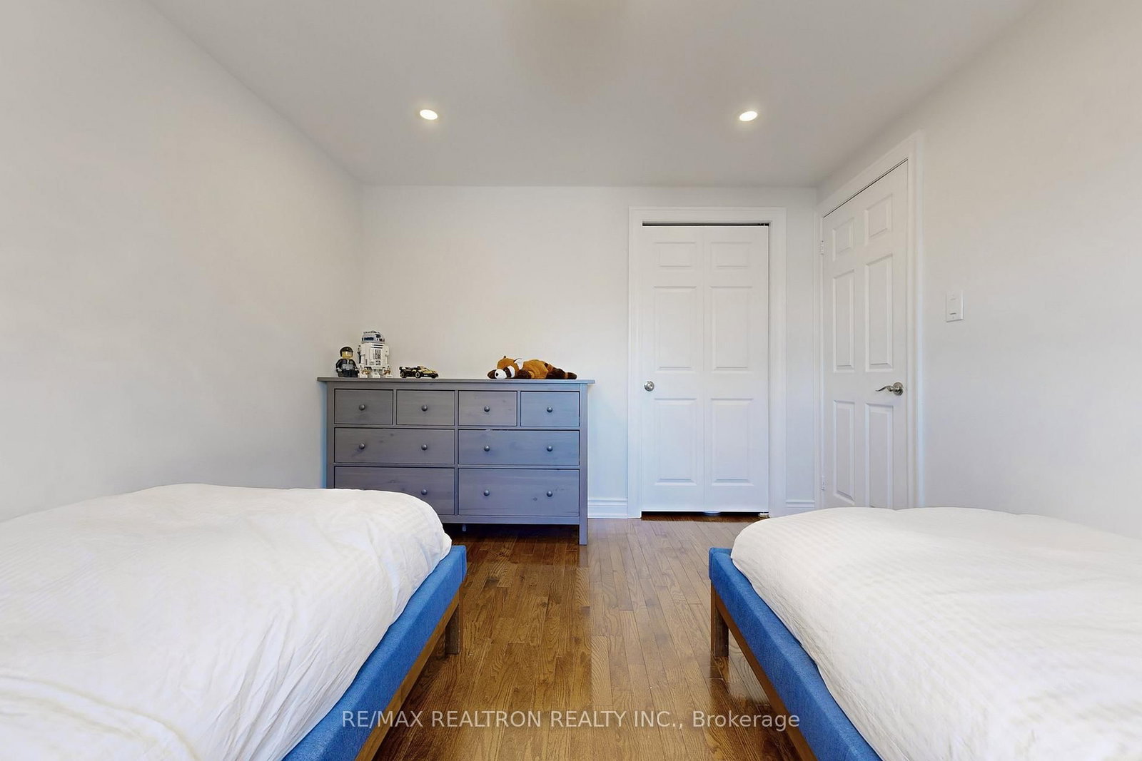 Detached House for sale at 147 Mcmorran Crescent, Vaughan, Ontario, L4J 2T4 - Brownridge - MLS: N13023484