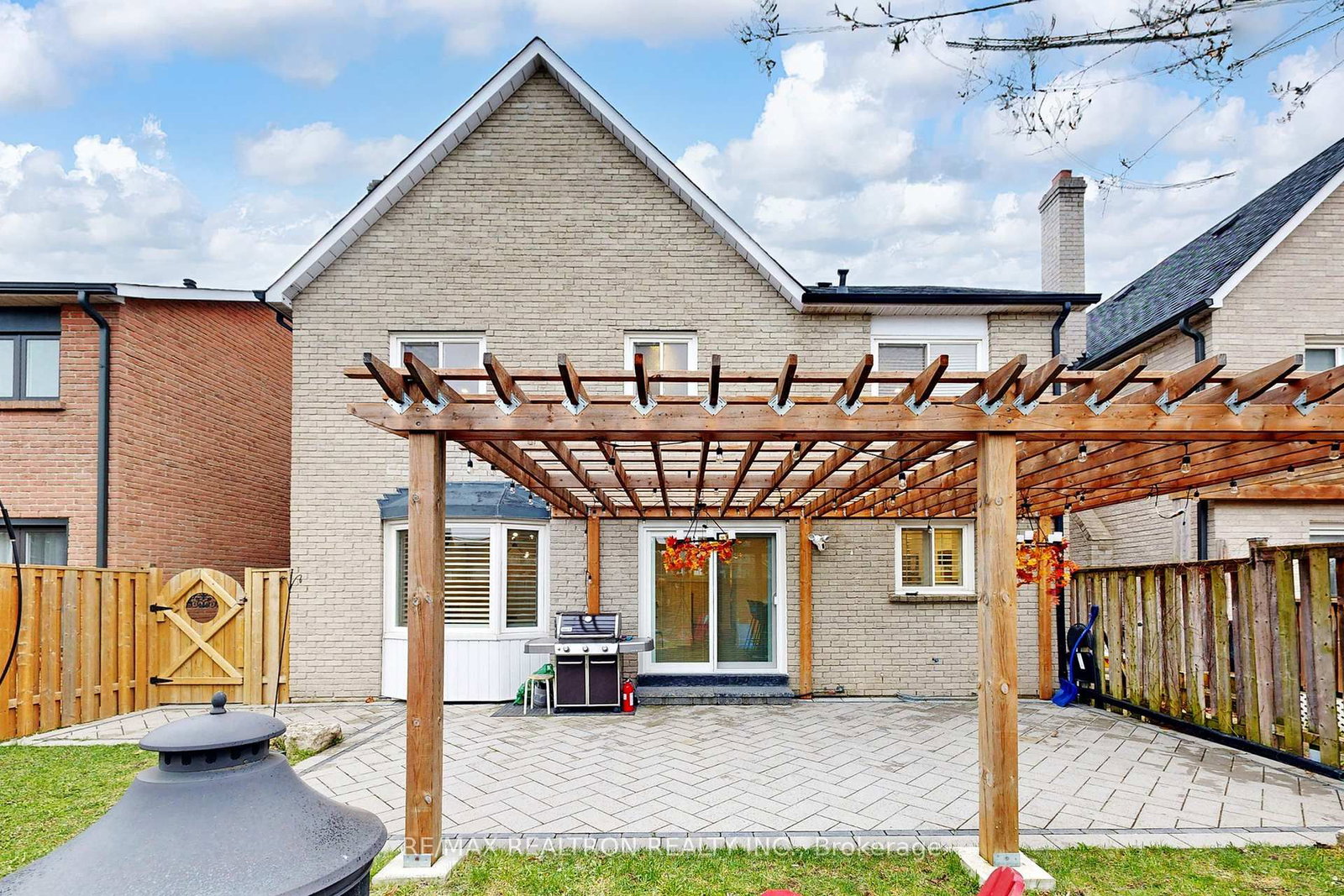 Detached House for sale at 147 Mcmorran Crescent, Vaughan, Ontario, L4J 2T4 - Brownridge - MLS: N13023484