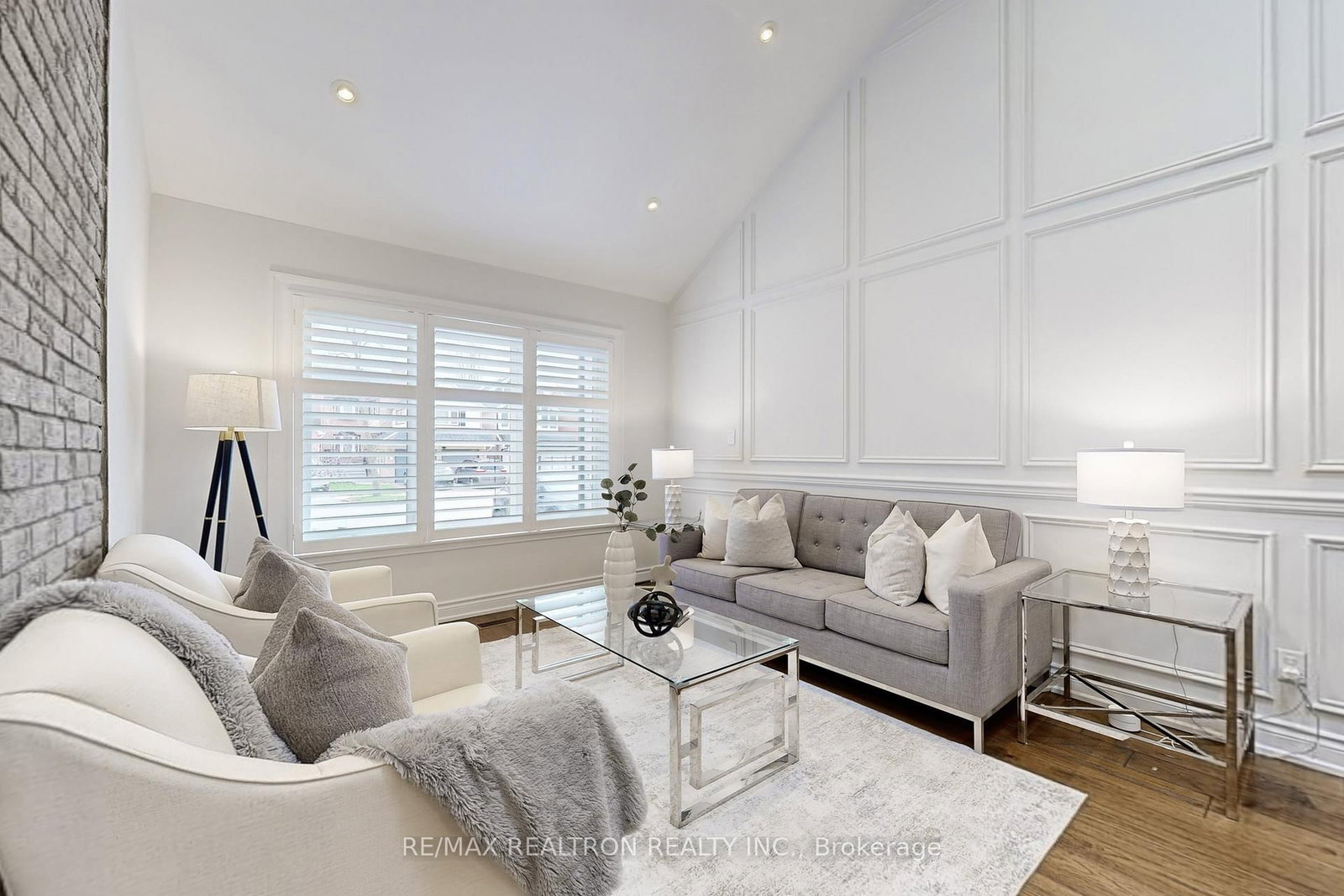 Detached House for sale at 147 Mcmorran Crescent, Vaughan, Ontario, L4J 2T4 - Brownridge - MLS: N13023484