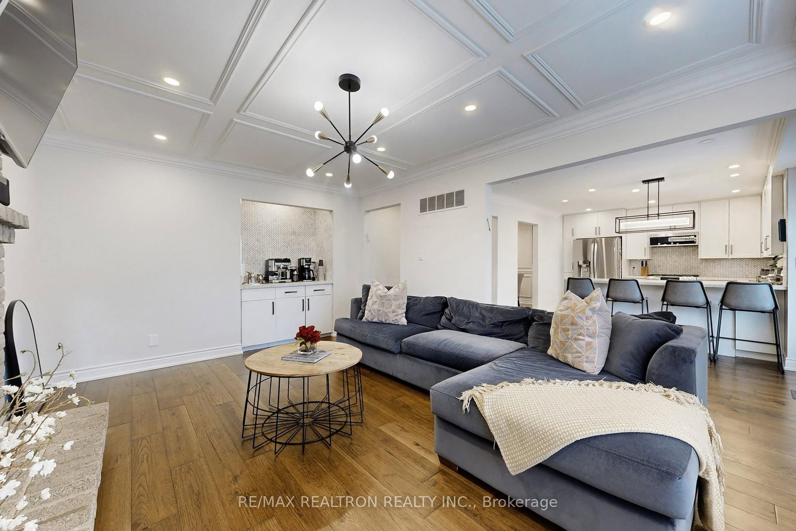 Detached House for sale at 147 Mcmorran Crescent, Vaughan, Ontario, L4J 2T4 - Brownridge - MLS: N13023484