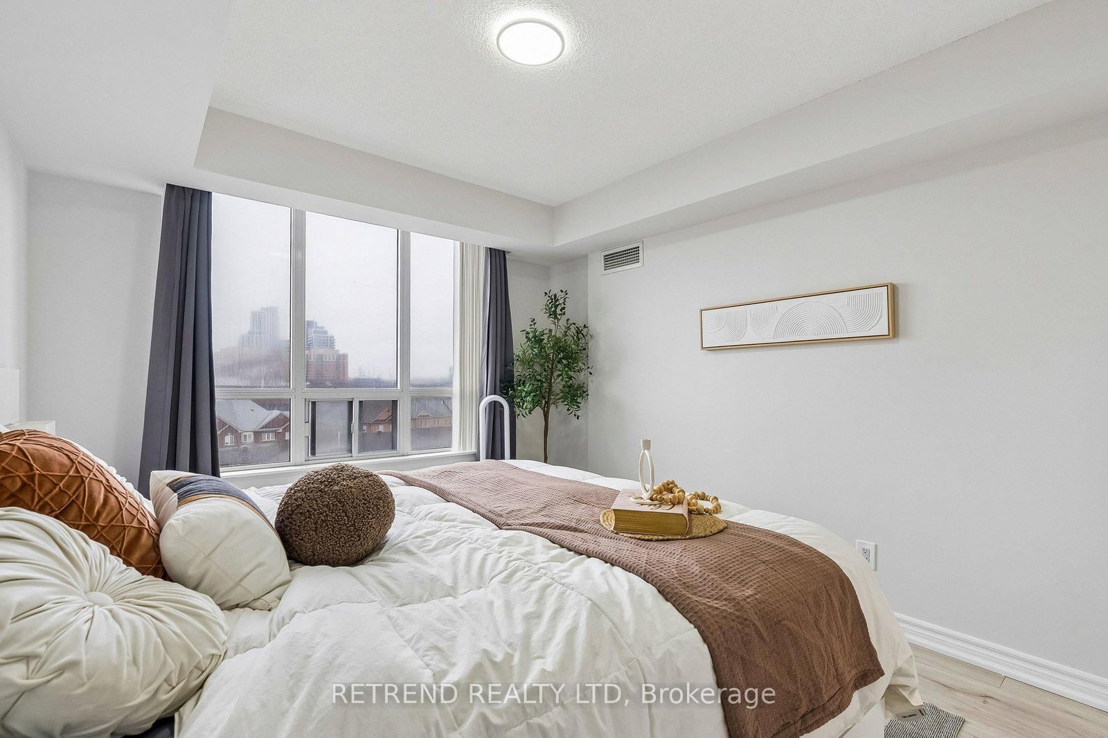 310 Red Maple Road, Unit 602 - Photo 19