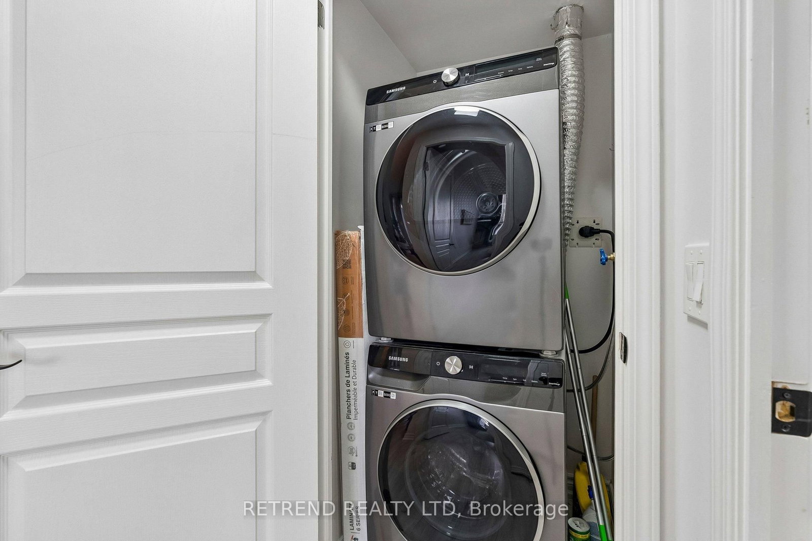 310 Red Maple Road, Unit 602 - Photo 23