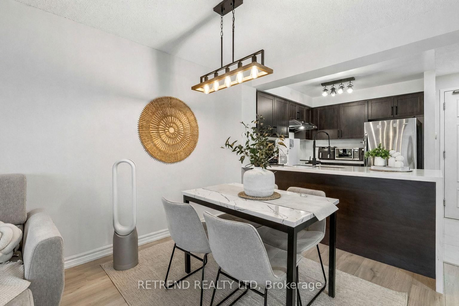 310 Red Maple Road, Unit 602 - Photo 3