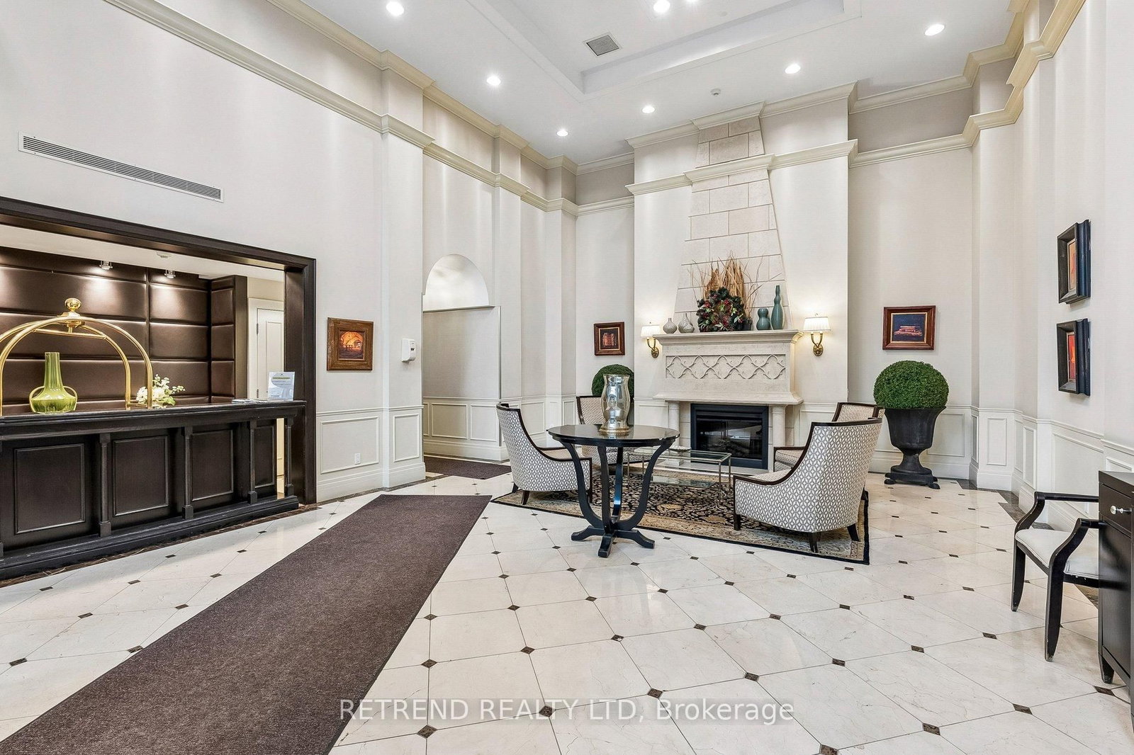 310 Red Maple Road, Unit 602 - Photo 35