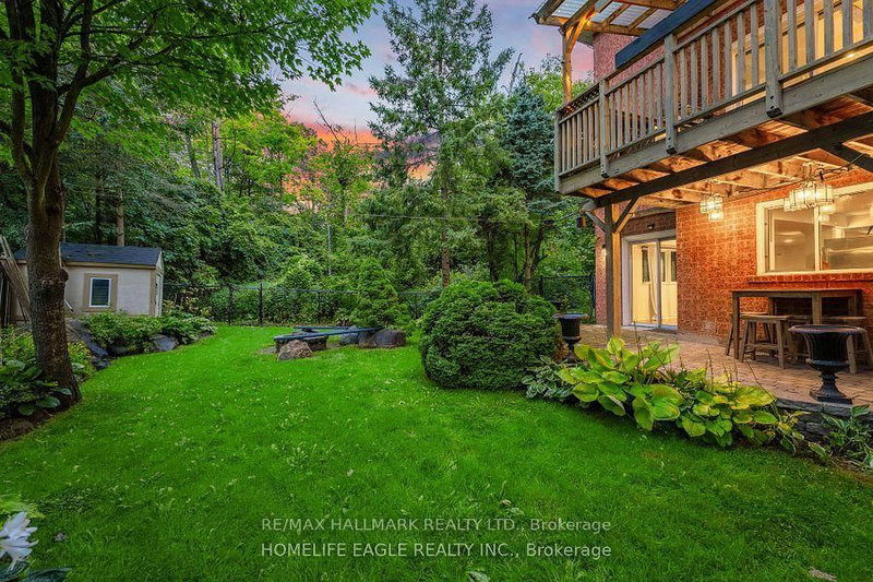 Upper - 410 Clearmeadow Blvd, Newmarket, L3X 2C7 | Image 2