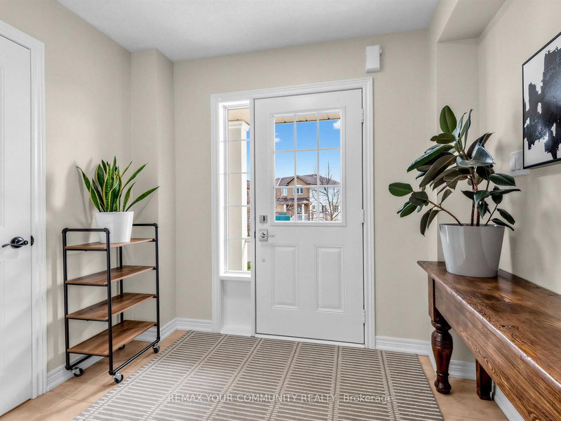 18 Admiral Cres, Essa, L0M 1B4 | Image 3