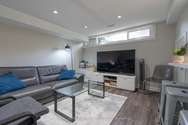 Bsmt - 305 Blue Grass Boulevard