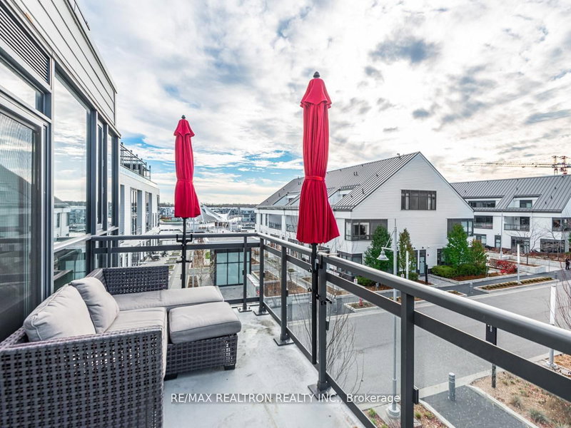 B318 - 271 Sea Ray Ave, Innisfil, L9S 0J4 | Image 2