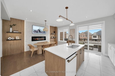 313 Kleinburg Summit Way — photo 5