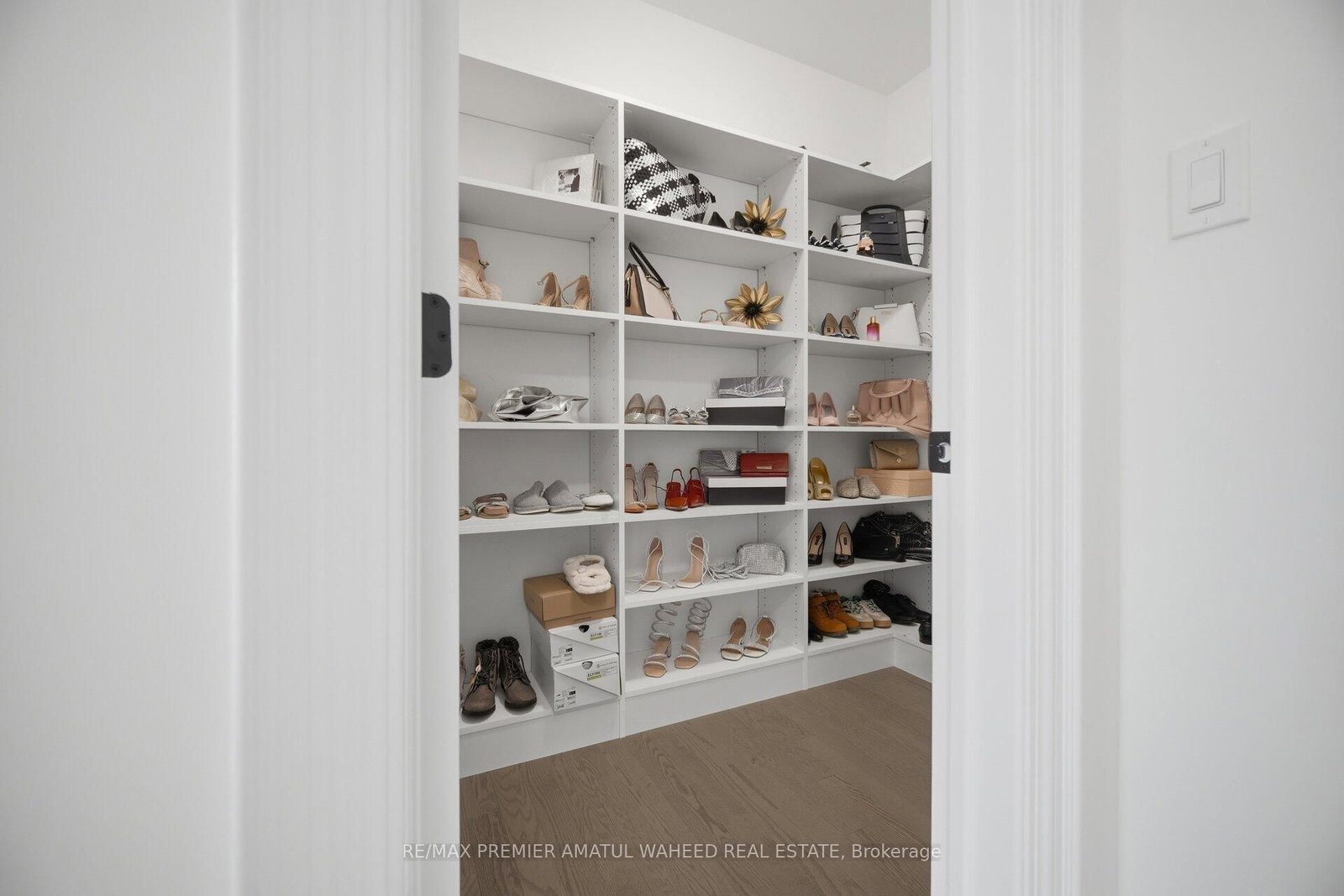 143 Ballantyne Boulevard - Photo 24