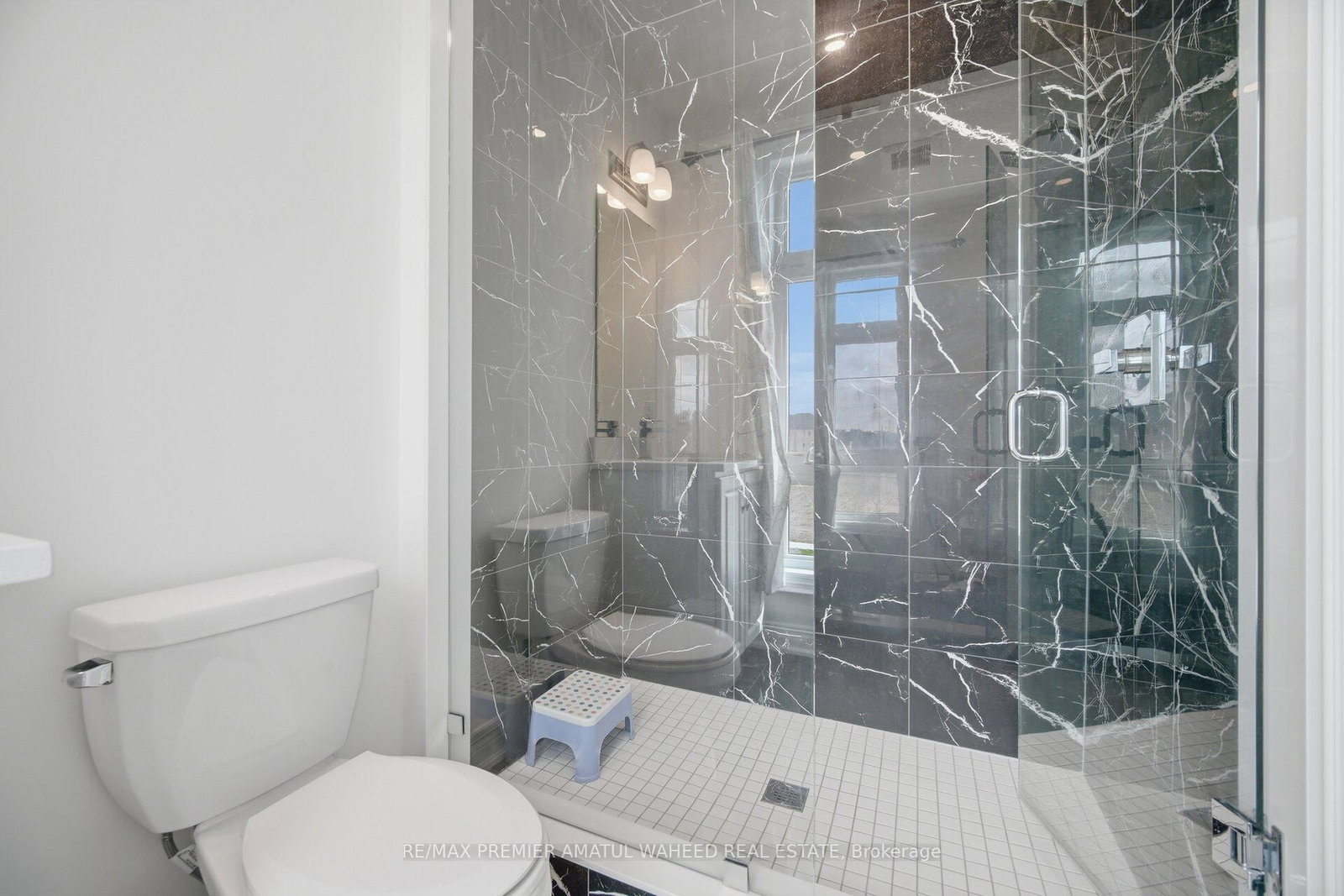 143 Ballantyne Boulevard - Photo 30