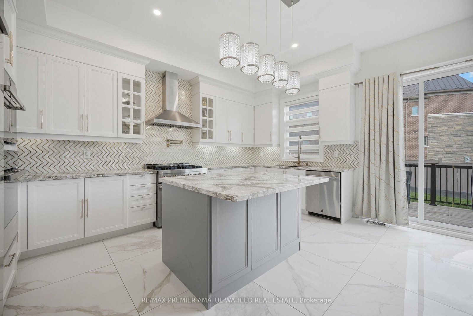 143 Ballantyne Boulevard - Photo 9