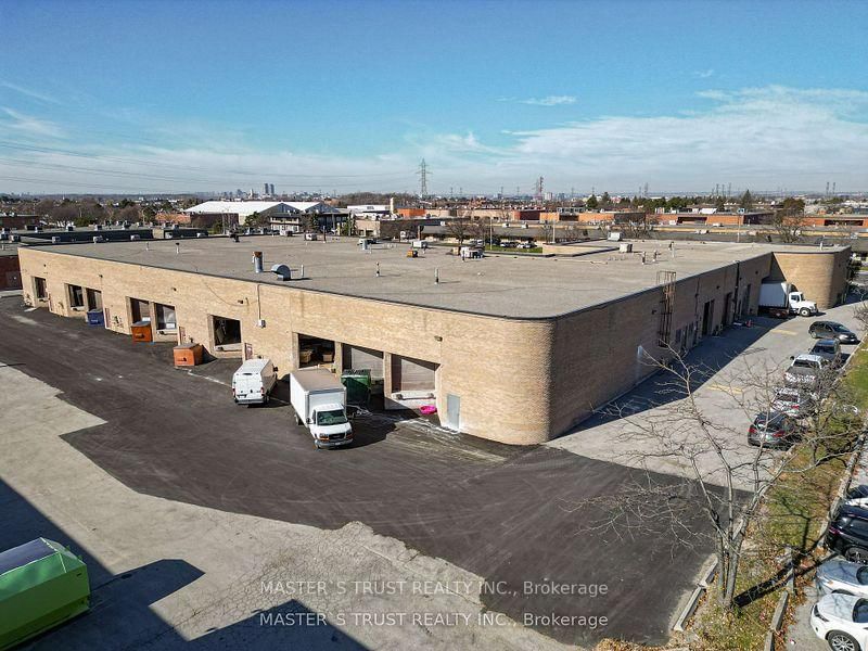 103 - 861 Denison St, Markham, L3R 3L6 | Image 2