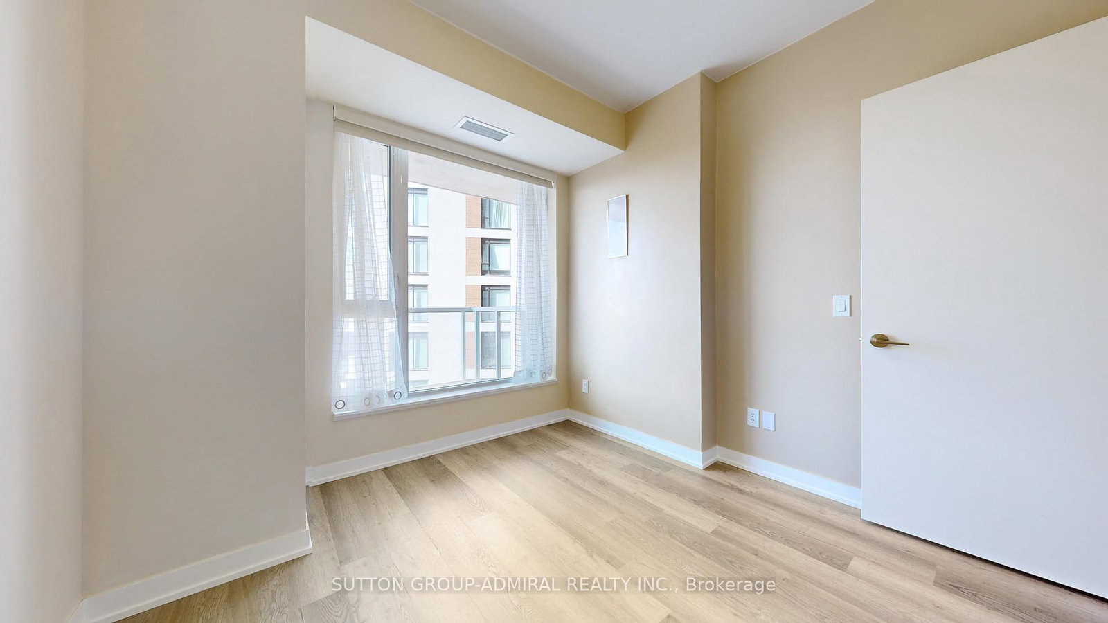 6 David Eyer Road, Unit 501 - Photo 10