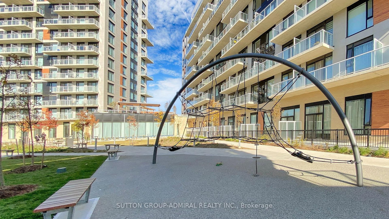 6 David Eyer Road, Unit 501 - Photo 23