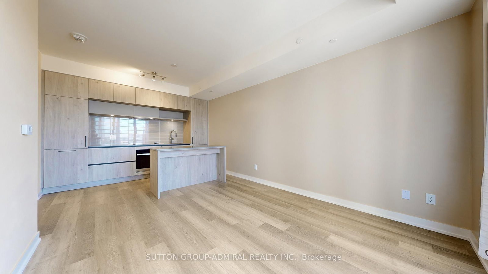 6 David Eyer Road, Unit 501 - Photo 6