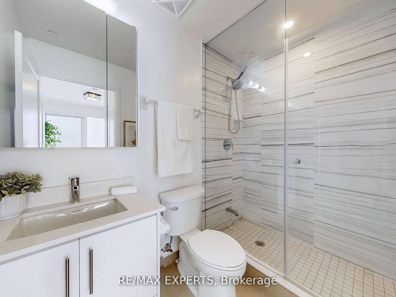 105 Oneida Crescent, Unit 2507 - Photo 16