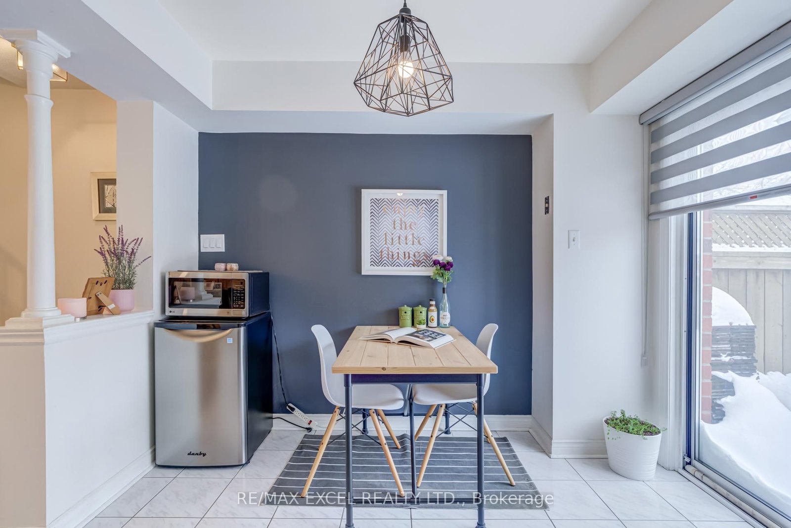 18 Clark Avenue W, Unit 37 - Photo 16