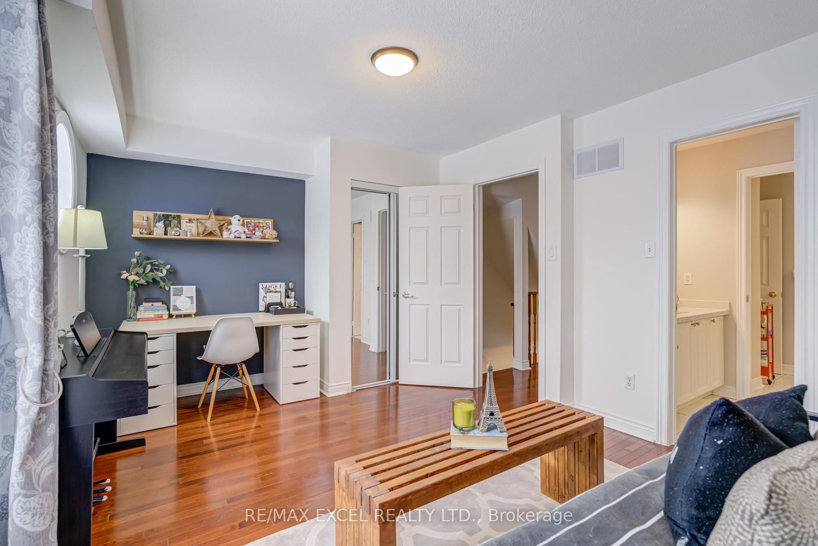 18 Clark Avenue W, Unit 37 - Photo 23