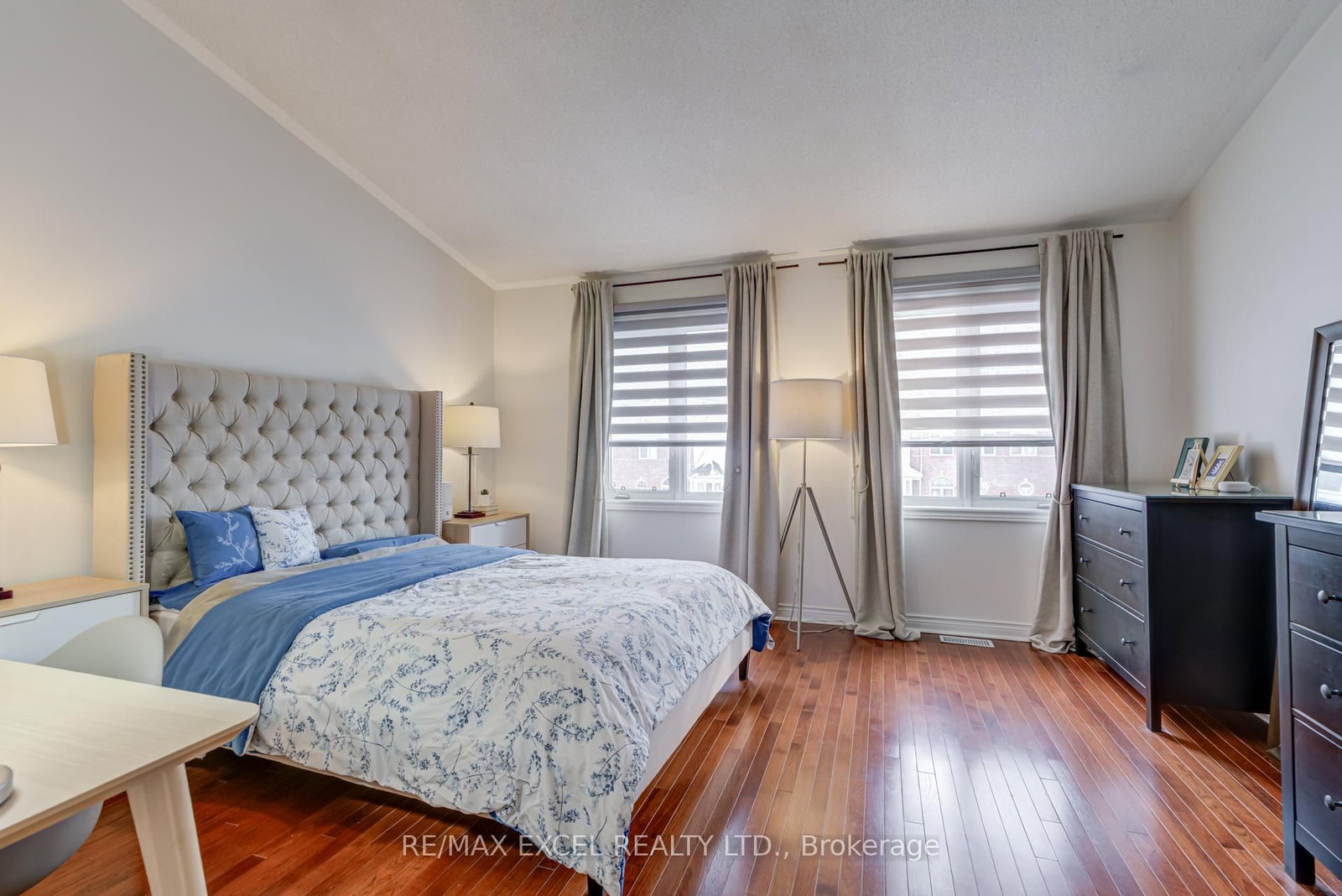 18 Clark Avenue W, Unit 37 - Photo 27