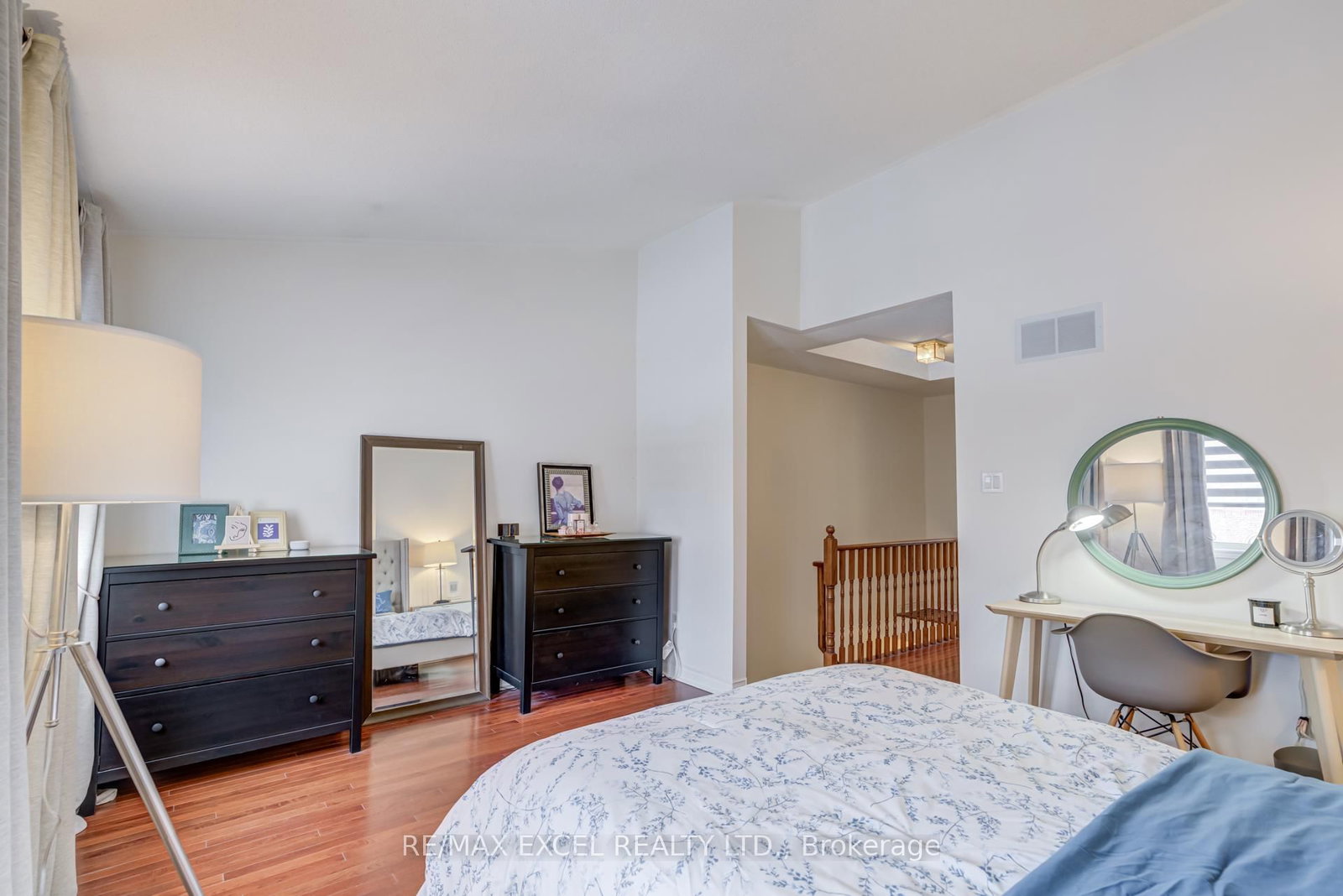 18 Clark Avenue W, Unit 37 - Photo 29