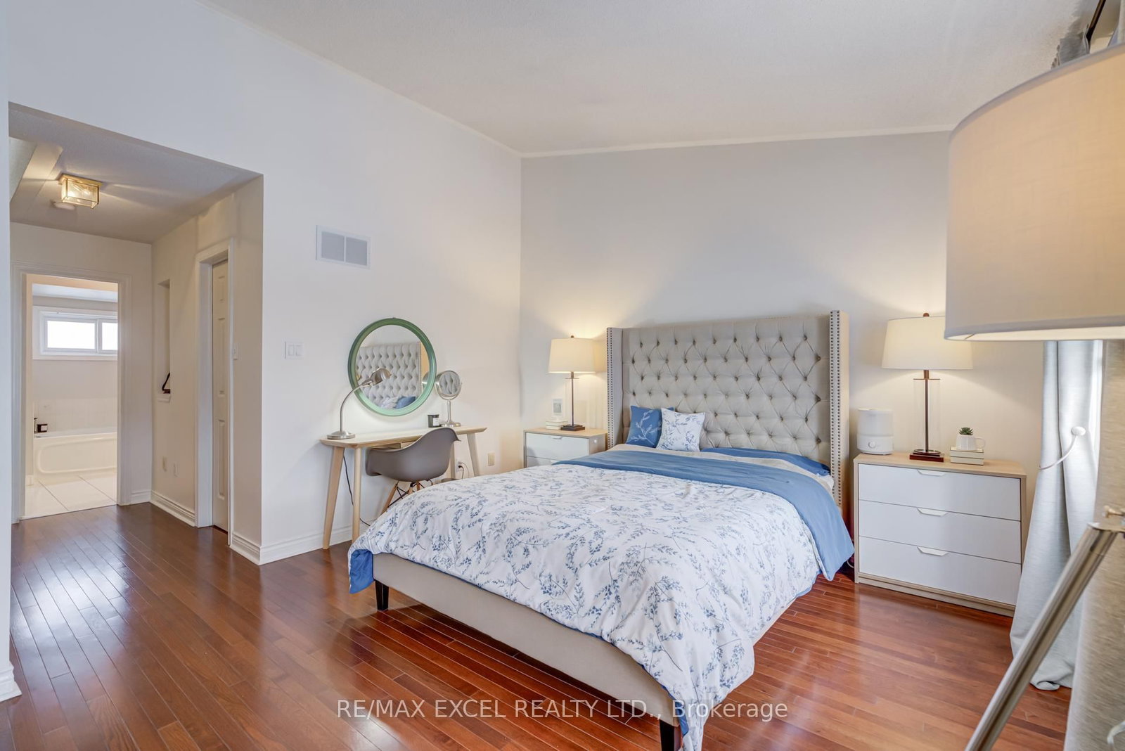 18 Clark Avenue W, Unit 37 - Photo 30