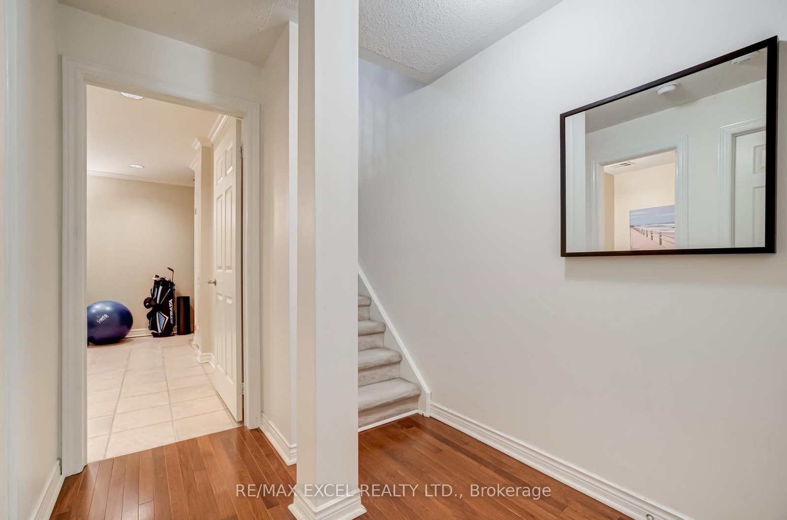 18 Clark Avenue W, Unit 37 - Photo 37