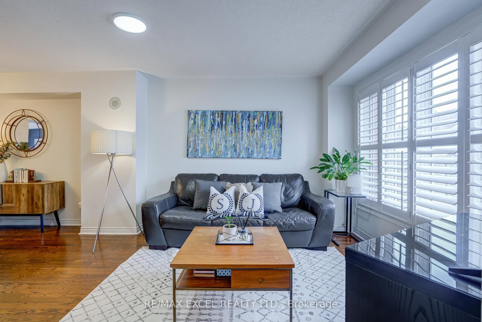 18 Clark Avenue W, Unit 37 - Photo 6