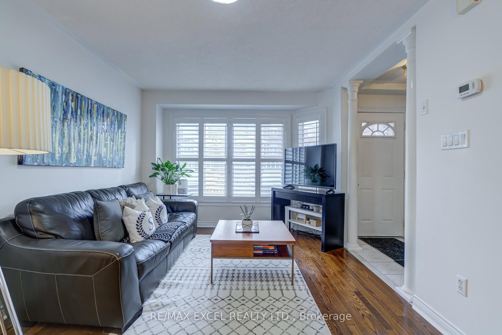 18 Clark Avenue W, Unit 37 - Photo 7