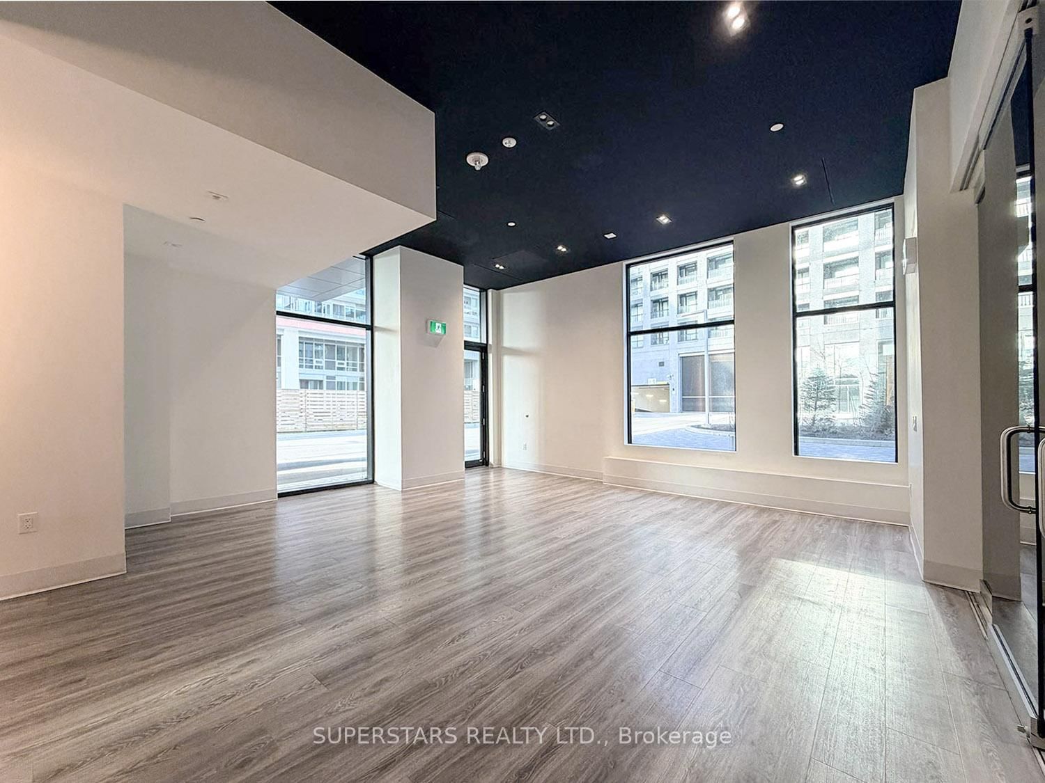 8868 Yonge Street, Unit 1609E - Photo 21