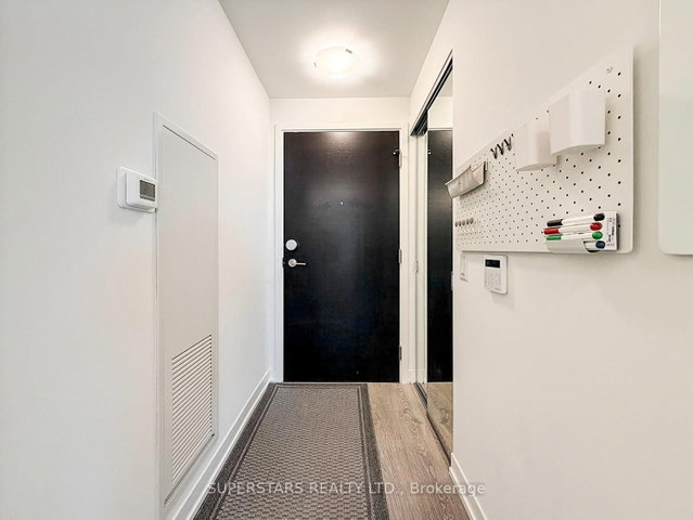 1609E - 8868 Yonge Street